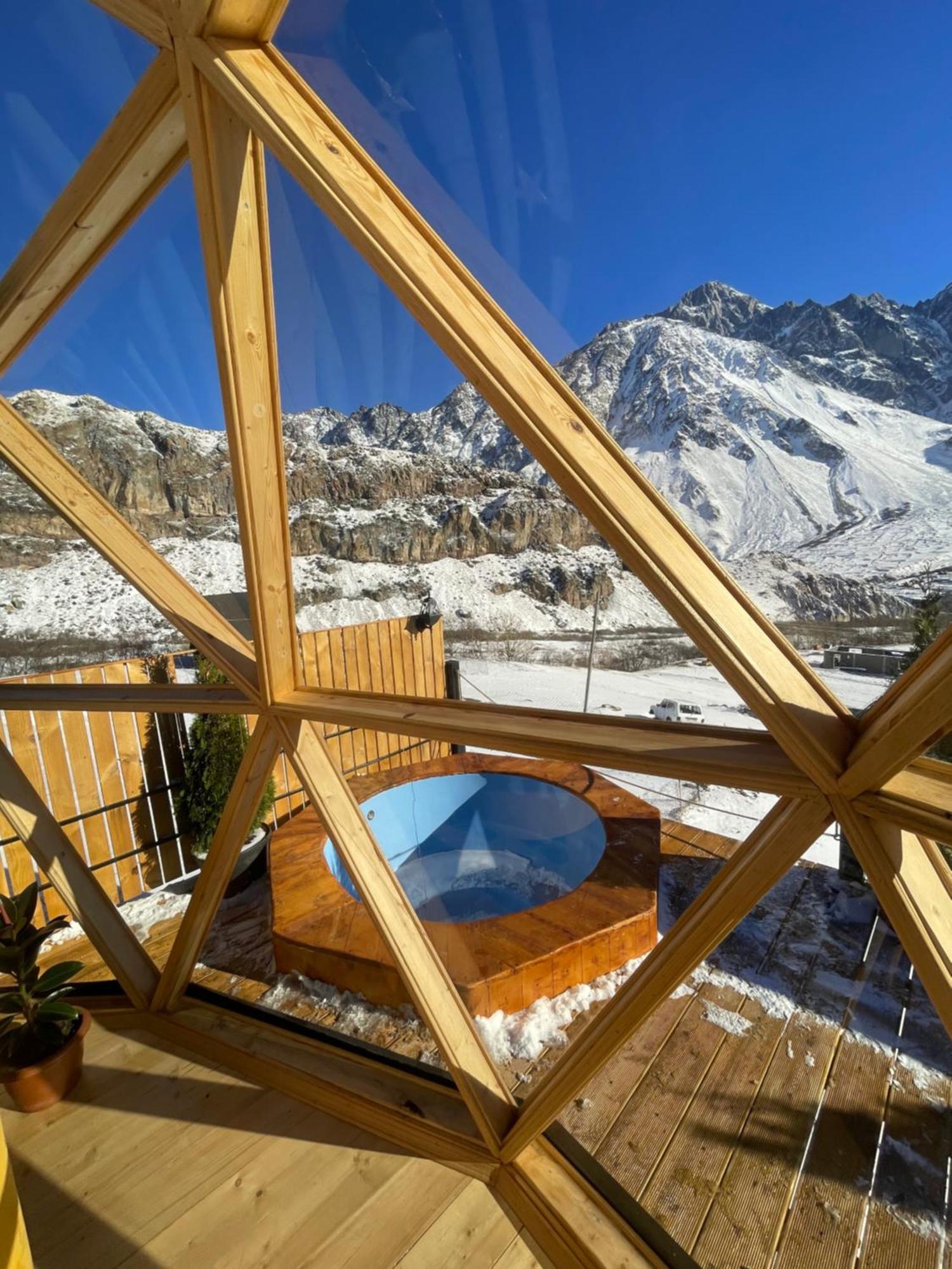 Gabua Glamping Villa คัซเบกี ภายนอก รูปภาพ